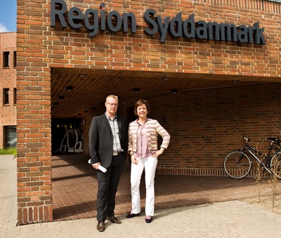 Miljøminister Karen Ellemann (V) mødtes mandag med regionsrådsformand Carl Holst (V). På mødet roste hun regionens indsats i forhold til forureningen i Grindsted. Foto: Jørgen Diswal. 