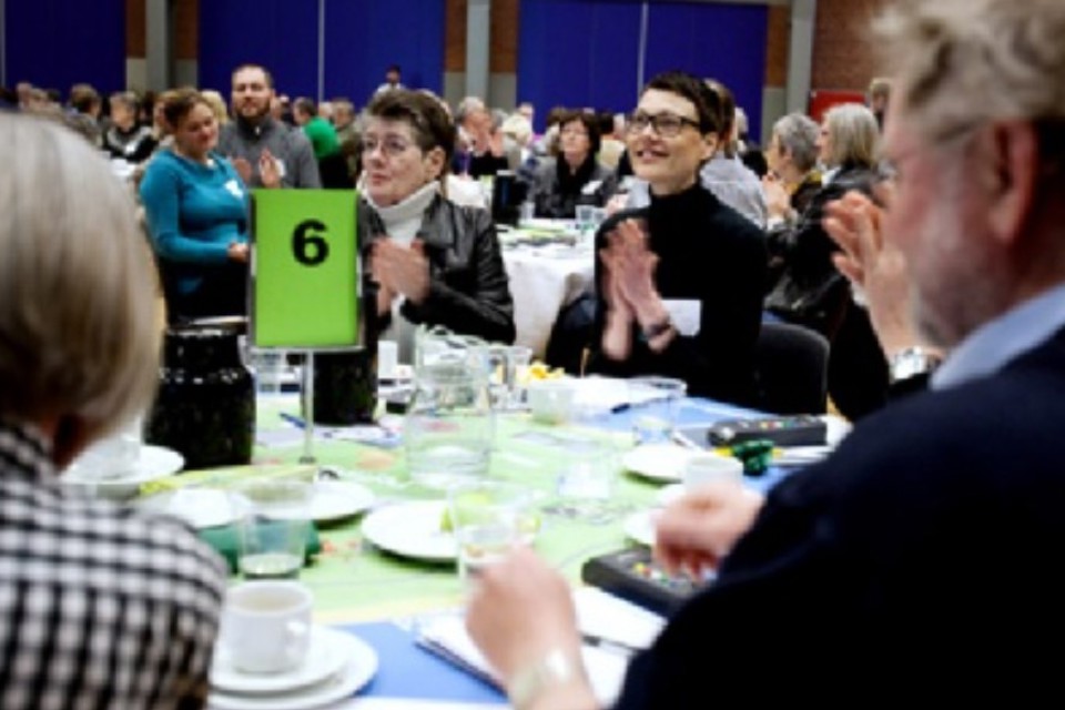 Borgertopmødet fandt sted i samtlige fem regioner lørdag 5. marts 2011. i Region Syddanmark blev det holdt i Middelfart. Foto: Jesper Balleby.