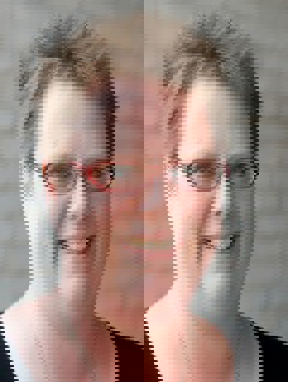 Kirsten Elbæk, pædagog på Æblehaven:  - Jeg glæder mig til at få vores have igen. Og så glæder jeg mig til den skønne køretur på arbejde. Jeg savner virkelig vores udenoms-plads lige nu.