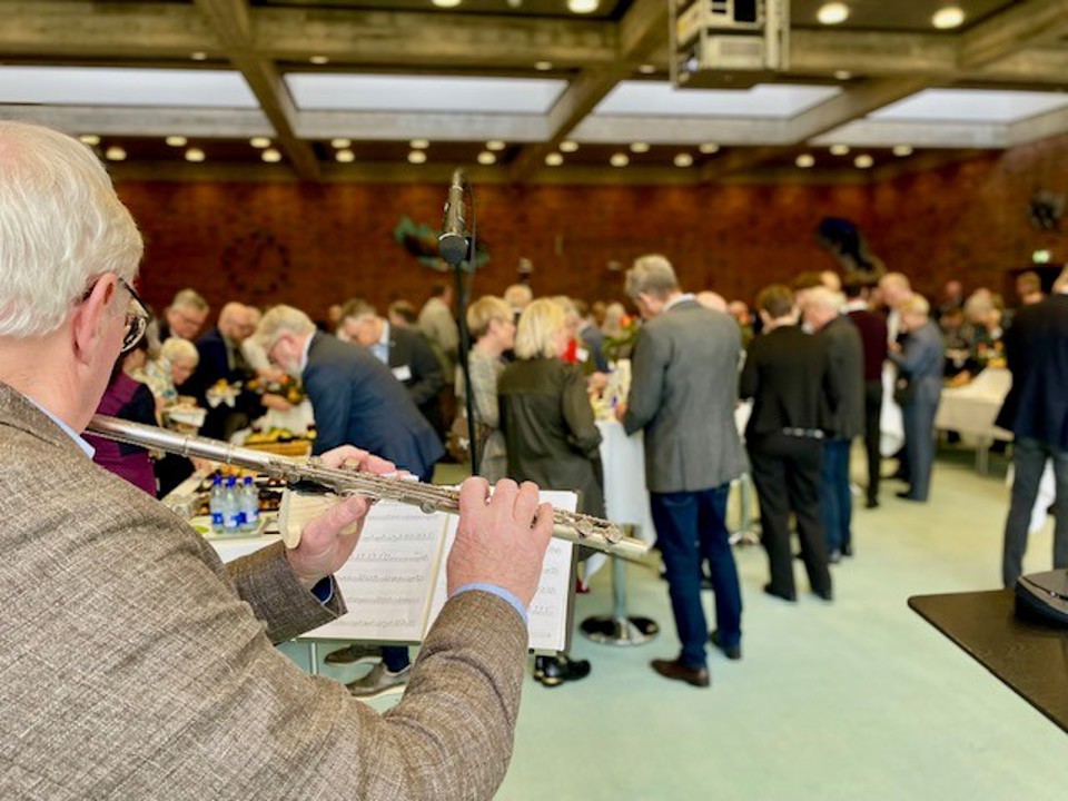Kolding Fløjte-guitar duo underholdte til nytårskuren.