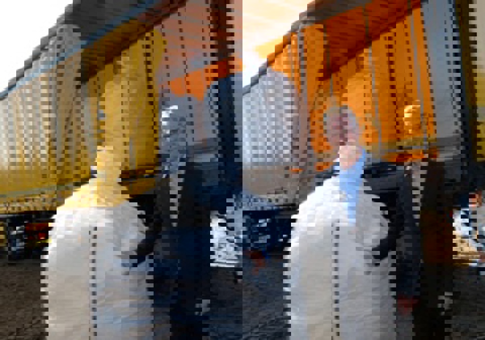 Regionsrådsformand Carl Holst glædede sig over  dagens begivenhed og benyttede lejligheden til  at takke de mange involverede parter og de  ansattes formidable indsats – dag og nat,  hverdag og weekend. Foto: Jørgen Diswal.