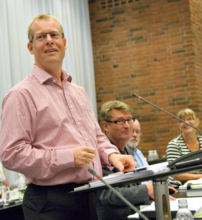 Et stærkt sygehusvæsen til gavn for borgerne. Det mener regionsrådsformand Carl Holst (V), borgerne vil få ud af generalplanen for Sygehus Sønderjylland, som regionsrådet netop har vedtaget. Foto: Jørgen Diswal