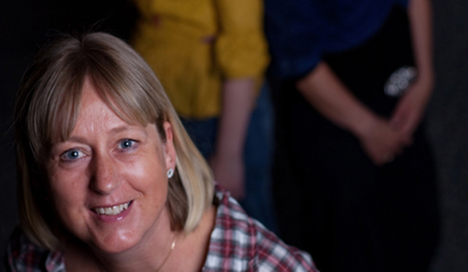 - Vi sundhedsplejersker bliver næsten altid illustreret som dem, der kommer og vejer børnene - men det er det mindste af det. For os handler det om, at hele familien trives, siger sundhedsplejerske Ruth Fibiger fra Sundhedshuset i Vejle. Foto: Jesper Balleby