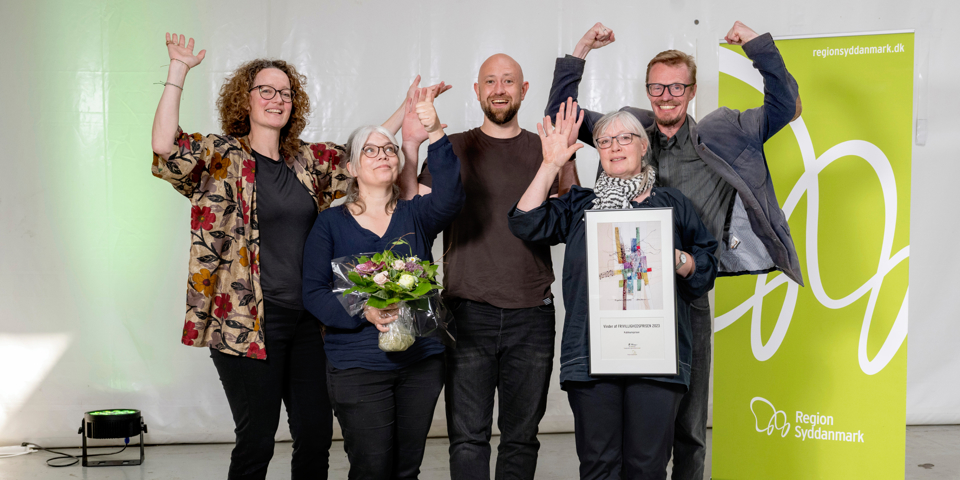 Repræsentanter fra vinterbadeklubben Odinsvig - vinder af Publikumsprisen 2023